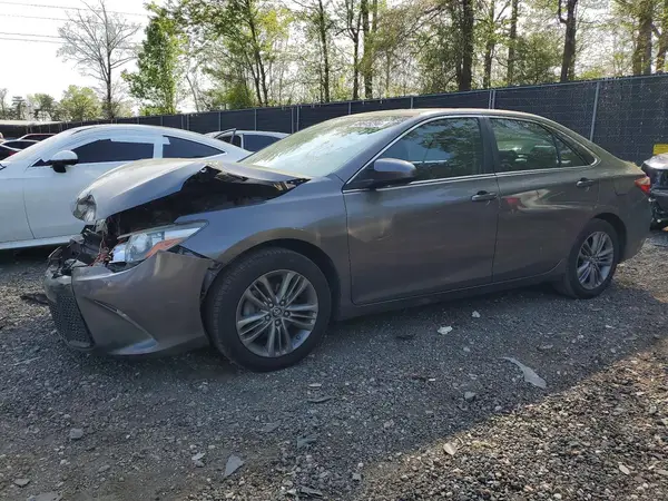 4T1BF1FK0HU401991 2017 TOYOTA CAMRY - Image 1