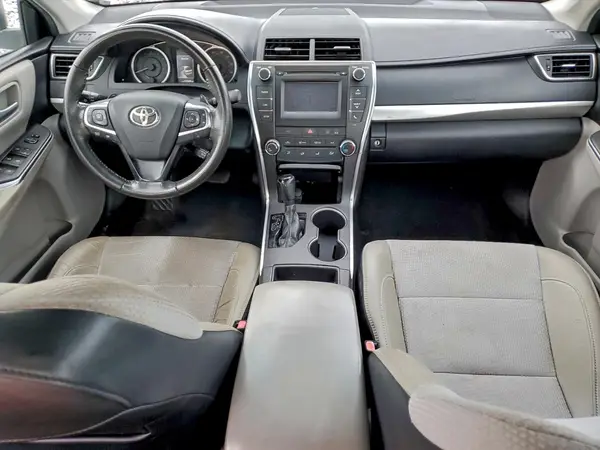4T1BF1FK0HU407595 2017 TOYOTA CAMRY - Image 8