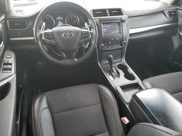 4T1BF1FK0HU410738 2017 TOYOTA CAMRY - Image 8
