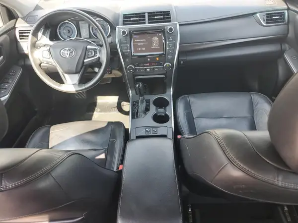 4T1BF1FK0HU413574 2017 TOYOTA CAMRY - Image 8