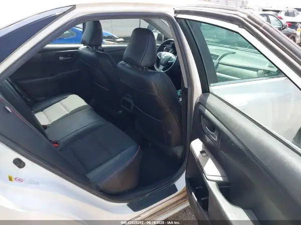 4T1BF1FK0HU413736 2017 TOYOTA CAMRY - Image 8