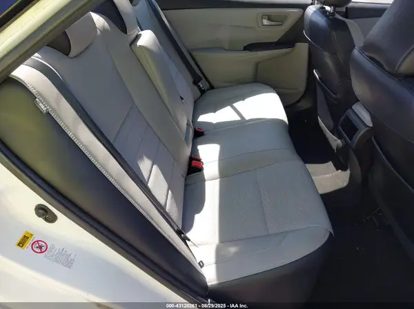 4T1BF1FK0HU416233 2017 TOYOTA CAMRY - Image 8