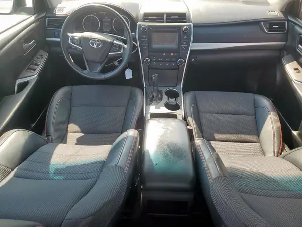 4T1BF1FK0HU417334 2017 TOYOTA CAMRY - Image 8