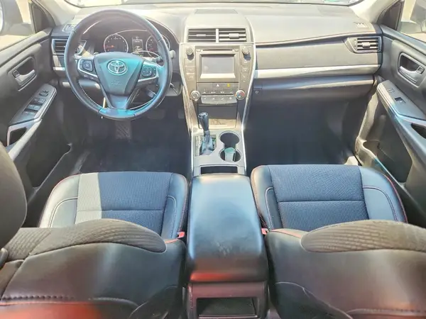 4T1BF1FK0HU421738 2017 TOYOTA CAMRY - Image 8