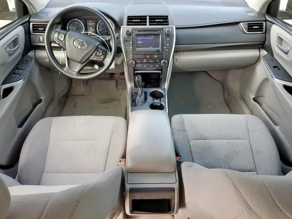 4T1BF1FK0HU424302 2017 TOYOTA CAMRY - Image 8