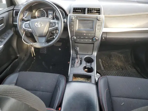 4T1BF1FK0HU429757 2017 TOYOTA CAMRY - Image 8