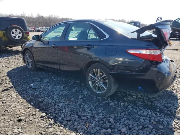 4T1BF1FK0HU430780 2017 TOYOTA CAMRY - Image 2