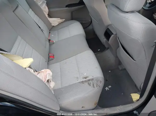 4T1BF1FK0HU431685 2017 TOYOTA CAMRY - Image 8