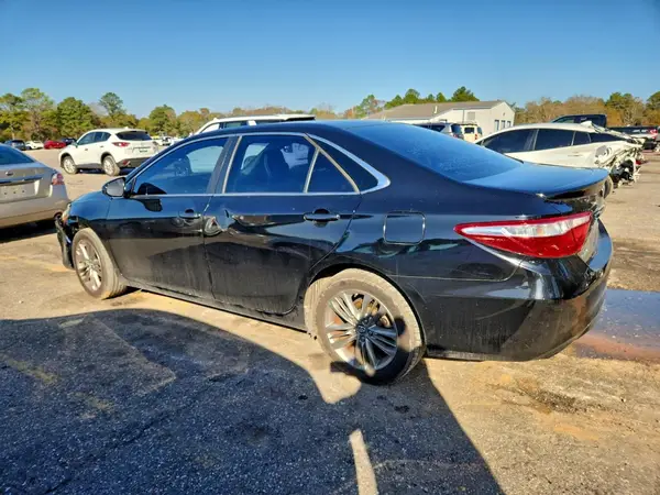 4T1BF1FK0HU432044 2017 TOYOTA CAMRY - Image 2