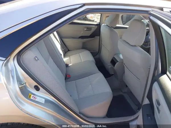 4T1BF1FK0HU433145 2017 TOYOTA CAMRY - Image 8
