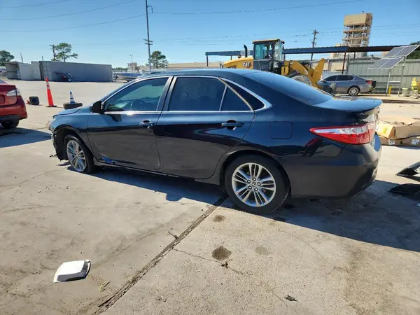 4T1BF1FK0HU434716 2017 TOYOTA CAMRY - Image 2