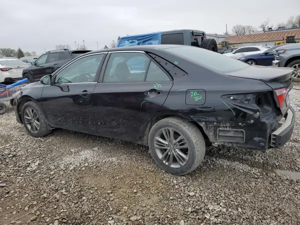 4T1BF1FK0HU436806 2017 TOYOTA CAMRY - Image 2