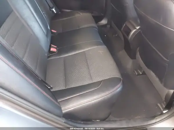4T1BF1FK0HU442914 2017 TOYOTA CAMRY - Image 8
