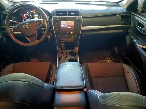 4T1BF1FK0HU443867 2017 TOYOTA CAMRY - Image 8