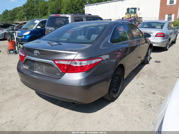 4T1BF1FK0HU445196 2017 TOYOTA CAMRY - Image 3