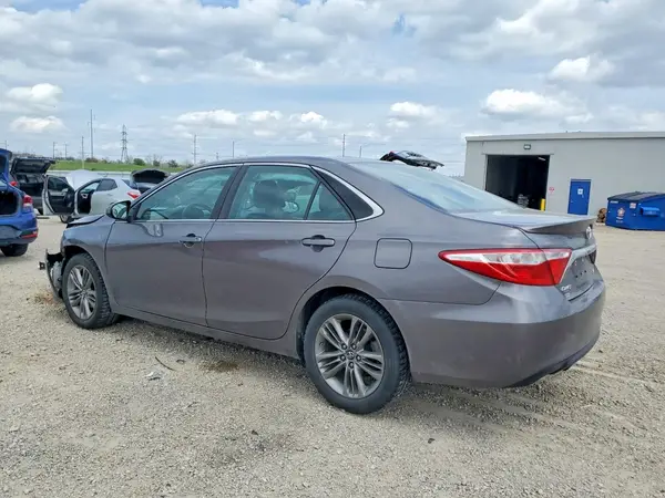 4T1BF1FK0HU446266 2017 TOYOTA CAMRY - Image 2