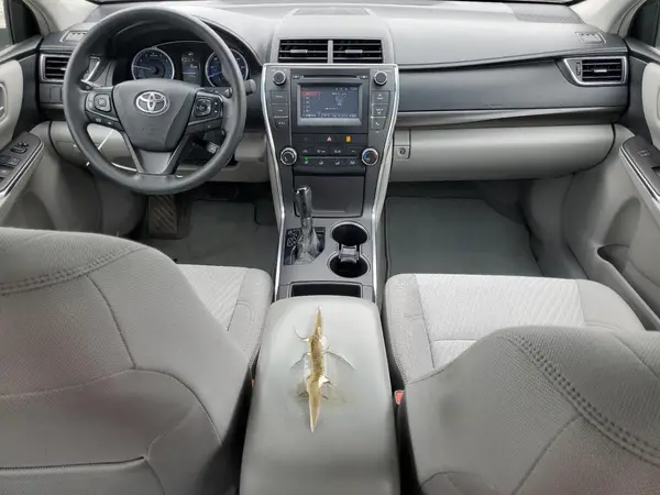 4T1BF1FK0HU447398 2017 TOYOTA CAMRY - Image 8