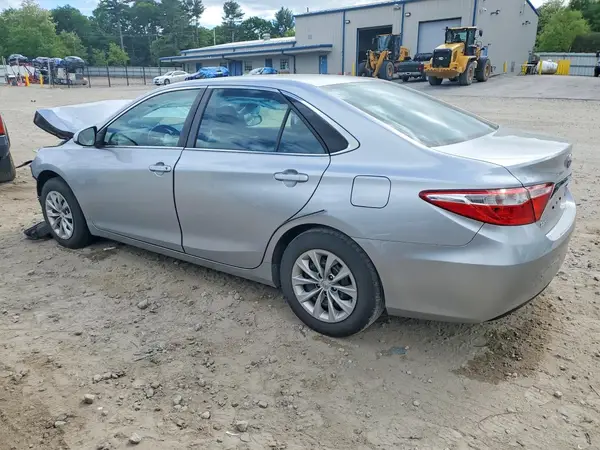 4T1BF1FK0HU454657 2017 TOYOTA CAMRY - Image 2