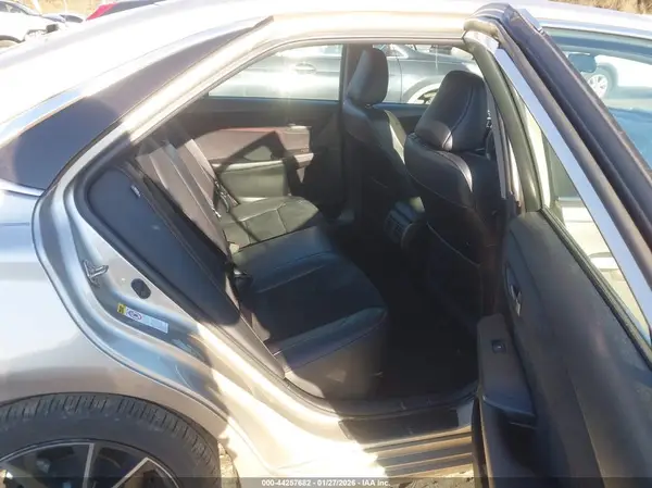 4T1BF1FK0HU616318 2017 TOYOTA CAMRY - Image 8