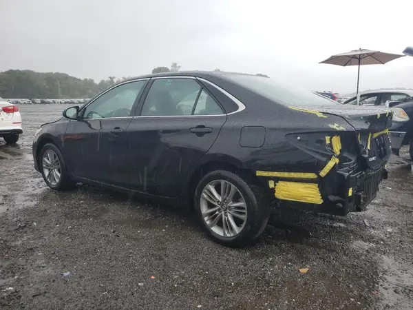 4T1BF1FK0HU621051 2017 TOYOTA CAMRY - Image 2