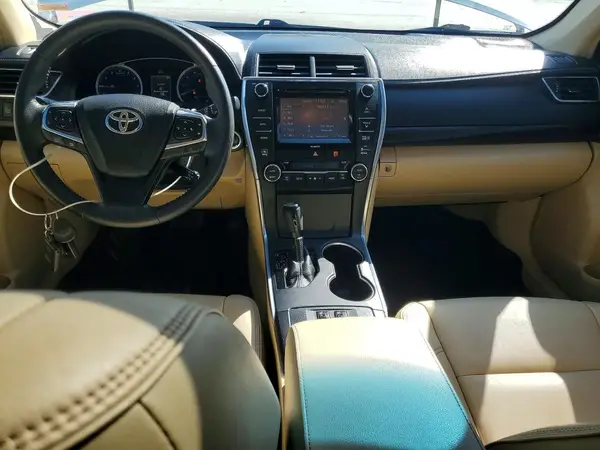 4T1BF1FK0HU621258 2017 TOYOTA CAMRY - Image 8