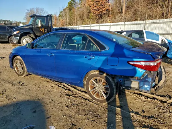 4T1BF1FK0HU628839 2017 TOYOTA CAMRY - Image 2