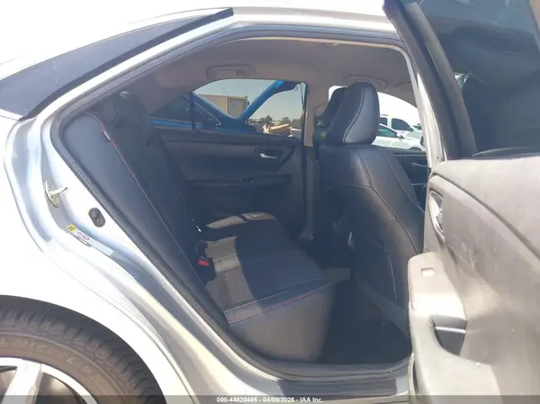 4T1BF1FK0HU631675 2017 TOYOTA CAMRY - Image 8