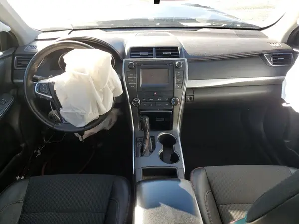 4T1BF1FK0HU642076 2017 TOYOTA CAMRY - Image 8