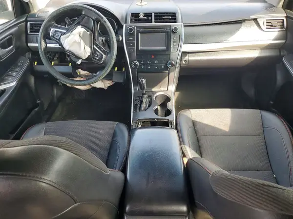4T1BF1FK0HU643955 2017 TOYOTA CAMRY - Image 8