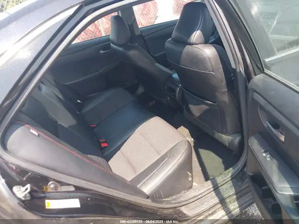4T1BF1FK0HU650727 2017 TOYOTA CAMRY - Image 8
