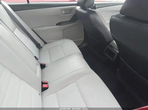 4T1BF1FK0HU652848 2017 TOYOTA CAMRY - Image 8