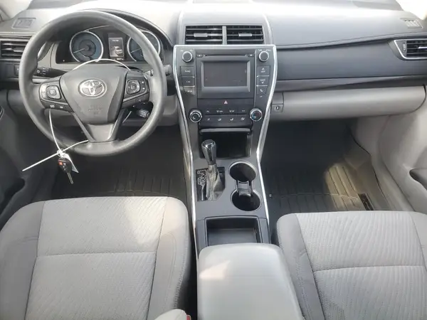 4T1BF1FK0HU654132 2017 TOYOTA CAMRY - Image 8