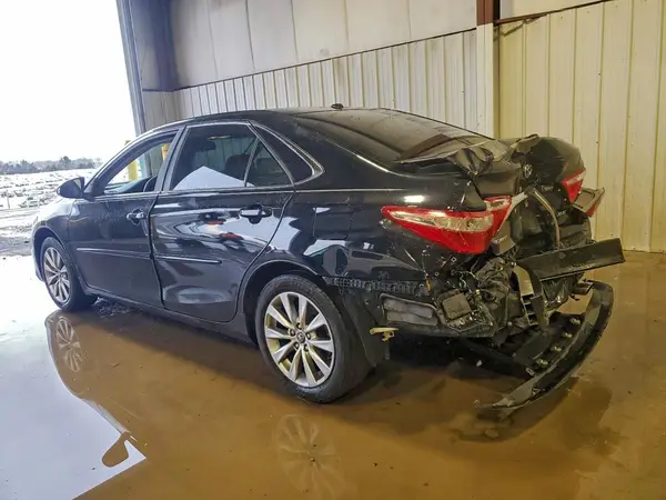 4T1BF1FK0HU654549 2017 TOYOTA CAMRY - Image 2