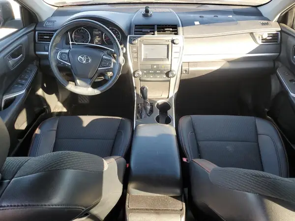 4T1BF1FK0HU662523 2017 TOYOTA CAMRY - Image 8