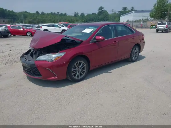 4T1BF1FK0HU672291 2017 TOYOTA CAMRY - Image 2