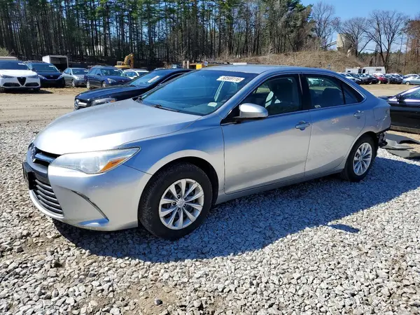 4T1BF1FK0HU678608 2017 TOYOTA CAMRY - Image 1