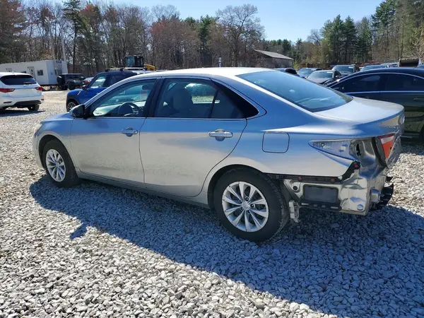 4T1BF1FK0HU678608 2017 TOYOTA CAMRY - Image 2