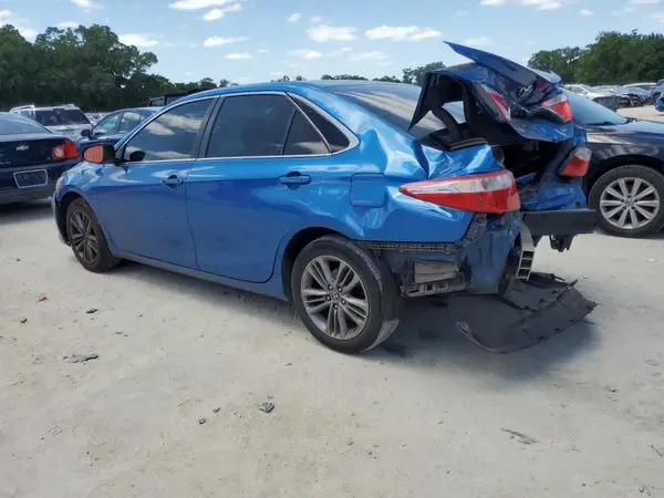 4T1BF1FK0HU682707 2017 TOYOTA CAMRY - Image 2