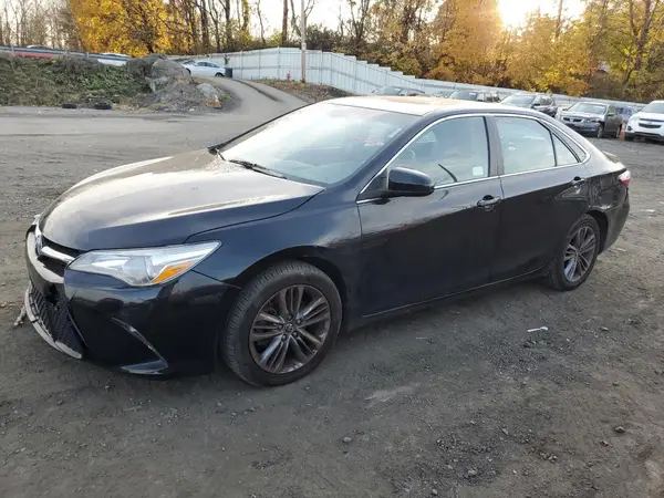 4T1BF1FK0HU685252 2017 TOYOTA CAMRY - Image 1