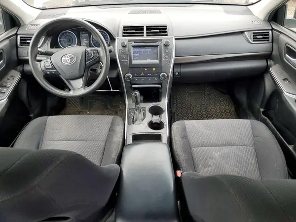 4T1BF1FK0HU687812 2017 TOYOTA CAMRY - Image 8