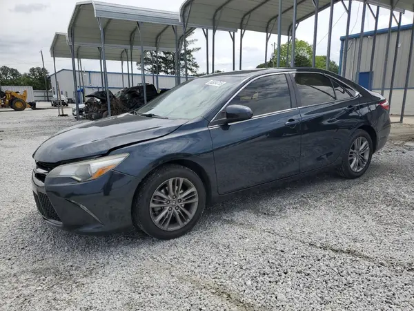 4T1BF1FK0HU688958 2017 TOYOTA CAMRY - Image 1