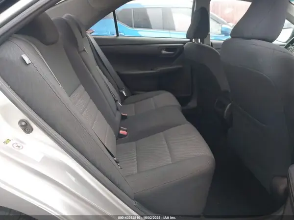 4T1BF1FK0HU694484 2017 TOYOTA CAMRY - Image 8