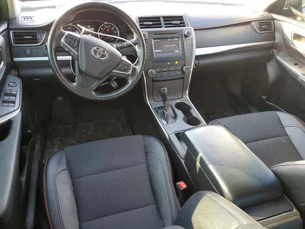 4T1BF1FK0HU695084 2017 TOYOTA CAMRY - Image 8