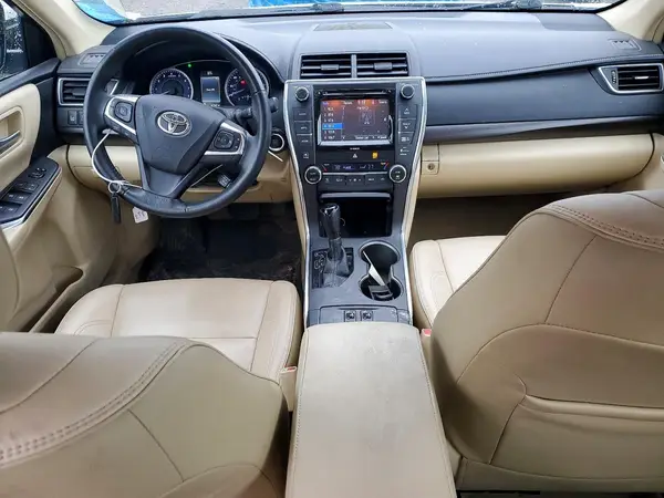 4T1BF1FK0HU697630 2017 TOYOTA CAMRY - Image 8