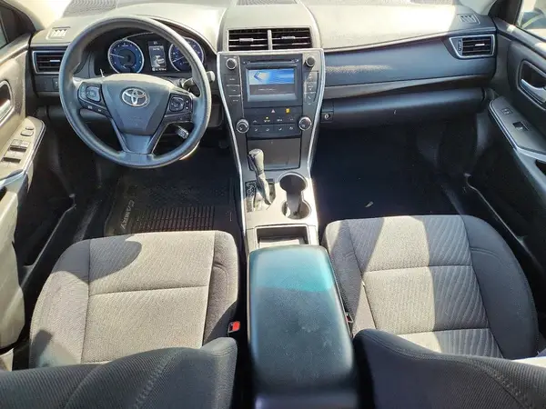 4T1BF1FK0HU698647 2017 TOYOTA CAMRY - Image 8