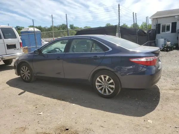 4T1BF1FK0HU708707 2017 TOYOTA CAMRY - Image 2
