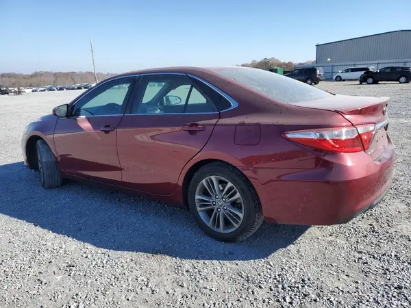 4T1BF1FK0HU718587 2017 TOYOTA CAMRY - Image 2