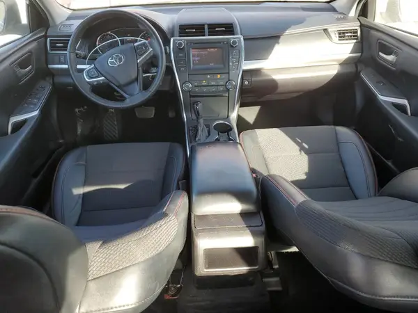 4T1BF1FK0HU718587 2017 TOYOTA CAMRY - Image 8