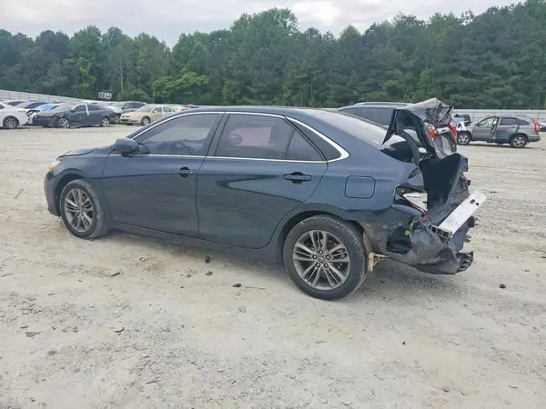 4T1BF1FK0HU719609 2017 TOYOTA CAMRY - Image 2