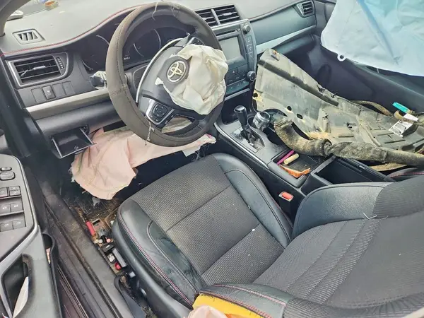 4T1BF1FK0HU720694 2017 TOYOTA CAMRY - Image 8